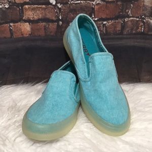 Sperry top-sider size 7 blue dye